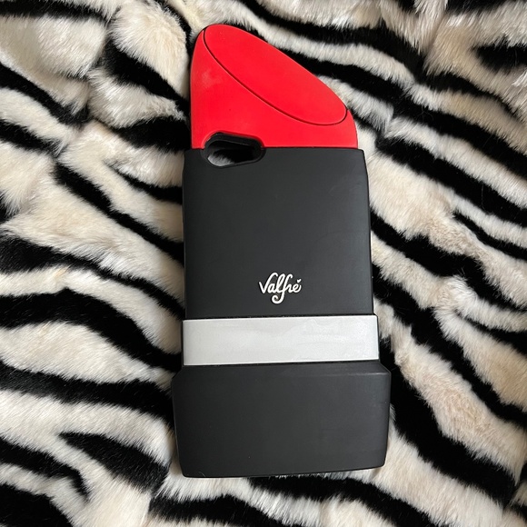 Valfre phone case - Picture 1 of 2